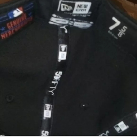 New Era Sox size 7 5/8 - Picture 4 of 4